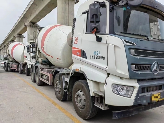 SANY 12 cubiques ont utilisé le camion SY412C-8S monté par camion de mélangeur concret avec le moteur de Hino