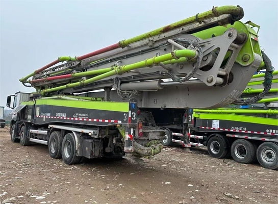 2021 Zoomlion 62M Pompes à béton usagées avec châssis BENZ