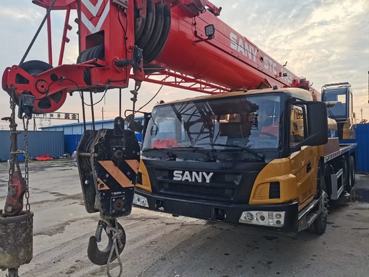 Camion à grue d'occasion 2020 STC250C5